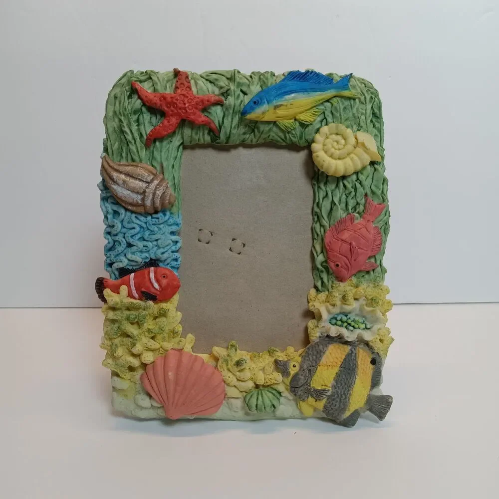 3D Novelty Aquatic Picture Frame Starfish Seashells Coral Clown Fish Seaweed